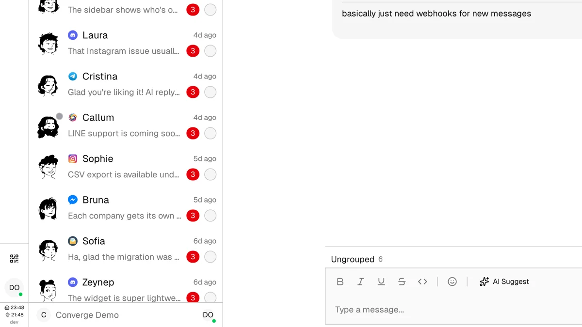 Chat input with the AI Suggest button visible in the toolbar, ready to generate a reply suggestion based on the customer's question